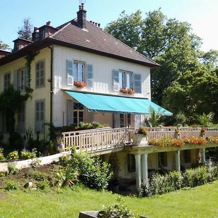 Chambres D'Hotes Le Petit Roche Arc-et-Senans Buitenkant foto